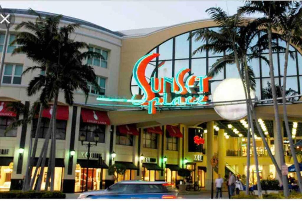 New Luxurious Studio Private In The Heart Of Miami Exteriör bild